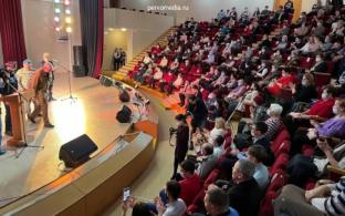 Праздничный концерт ко Дню защитника Отечества прошел в Первоуральске