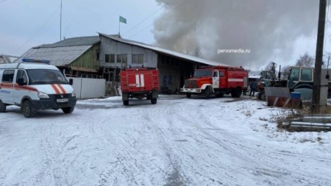 Пожар с погибшим произошел в Первоуральске