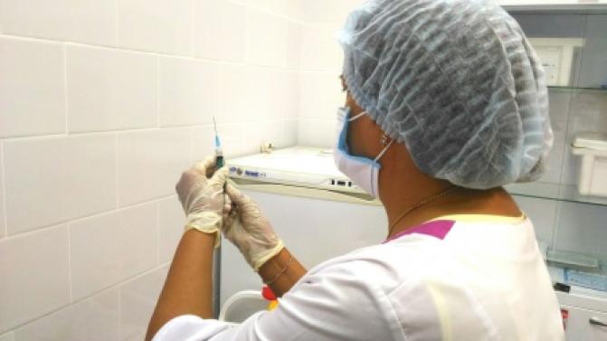 Вакцинация по предварительной записи в выходные