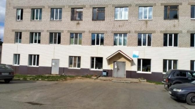 По поручению Евгения Куйвашева Первоуральскую поликлинику подготовят к зиме, в 2022 году – отремонтируют