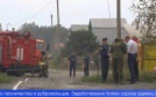 Лесные пожары в  Первоуральске тушат специалисты и волонтеры