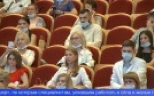 Будущие врачи - выпускники целевой программы встретились с губернатором