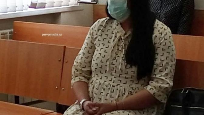 В Первоуральске начались слушания по делу экс-полицейской