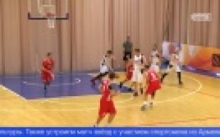 Первоуральские металлурги стали участниками турнира по баскетболу