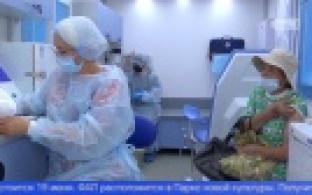 В Первоуральске провели вакцинацию от  COVID-19 в мобильном пункте