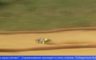 В Первоуральске прошли гонки на радиоуправляемых автомобилях