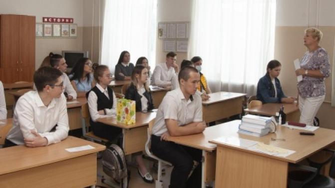 Обществознание - самый популярный предмет среди выпускников