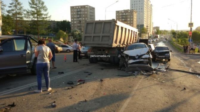 В ГИБДД прокомментировали ДТП на улице Ленина