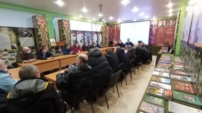 Инспекторы ГИБДД Первоуральска провели рабочую встречу с водителями пассажирских АТП