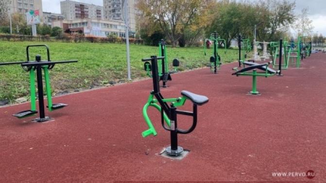 Потому что к лету нужно худеть...