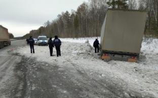 На трассе Пермь-Екатеринбург водитель умер за рулём