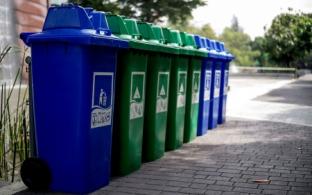 В Первоуральске установят баки для раздельного сбора мусора