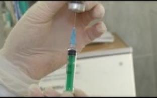 Первоуральские медики провели выездную вакцинацию в Новоуткинске