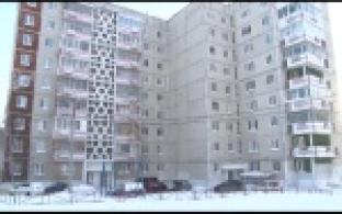 Жители высотки на Строителей в праздники остались без горячей воды