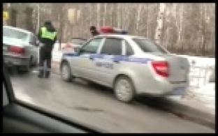 Сразу несколько ДТП произошло в городе из-за гололеда