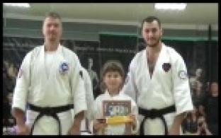 Открытая тренировка прошла в клубе смешанных единоборств