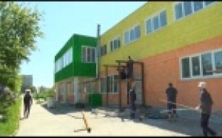 В Первоуральске стартовала летняя кампания по ремонту школ