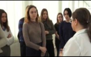 Студенты-волонтеры побывали на станции переливания крови