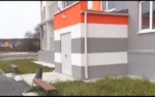 Бывшим детям-сиротам вручили ключи от квартир