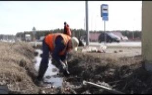 Субботники в городе уже начались