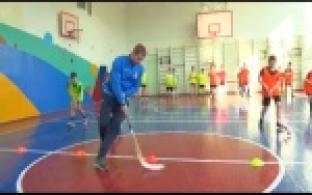 Из дворового клуба – в хоккейную команду