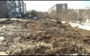 Дворы тонули в грязи после раскопок