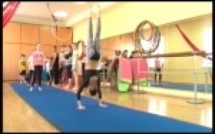 Благотворительный фонд помогает юным артистам