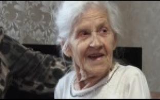 Поздравили с 95-летием жительницу Первоуральска