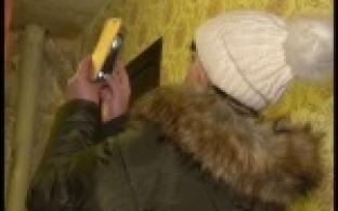 Специалисты жилинспекции осмотрели подтопляемые квартиры