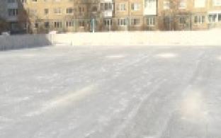 Хоккейный корт остался без льда
