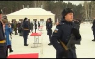 Мирное небо - в руках белых металлургов