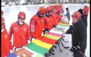 Хоккеисты получили подарок от болельщиков