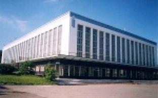Ледовый дворец в Первоуральске откроет двери для жителей города