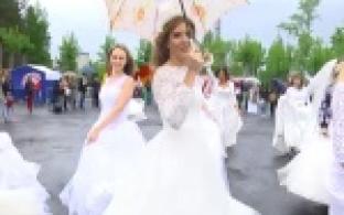 В Первоуральске прошел парад невест