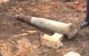 Военный снаряд под домом!