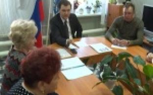 Алексей Дронов принял жителей Староуткинска