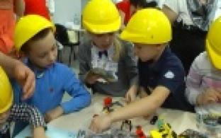 Юные уральцы поучаствовали в техно-квесте