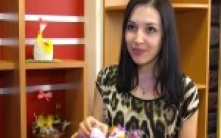 Зрители готовятся к празднику Пасхи