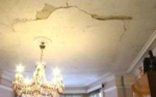 Жители жалуются на качество капремонтов