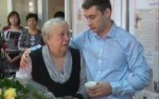 Вручение ордена родственникам героя