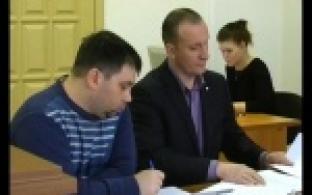 Бывшего полицейского судят за взятку