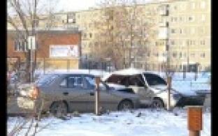 Тройное ДТП на проспекте Космонавтов
