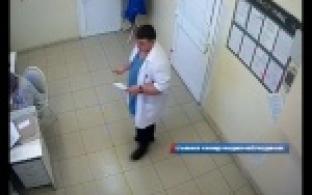 В истории со лжеврачом появились новые подробности