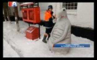 Заключенные слепили «Ждуна»