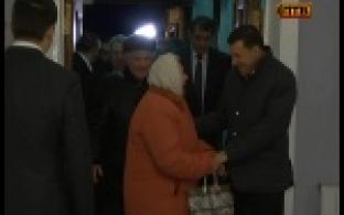 Губернатор вручил благодарности Динуру