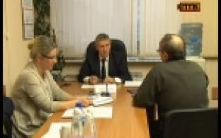 Глава Первоуральска провел прием граждан