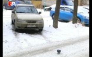 Парковаться на газоне - себе дороже