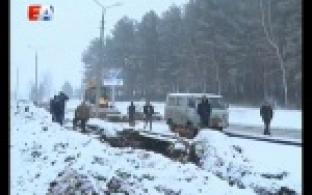 Жители ул. Емлина вторые сутки без воды