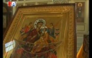 Первоуральцы помолились у чудотворной иконы﻿