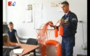 Школьники узнали о работе спасателей